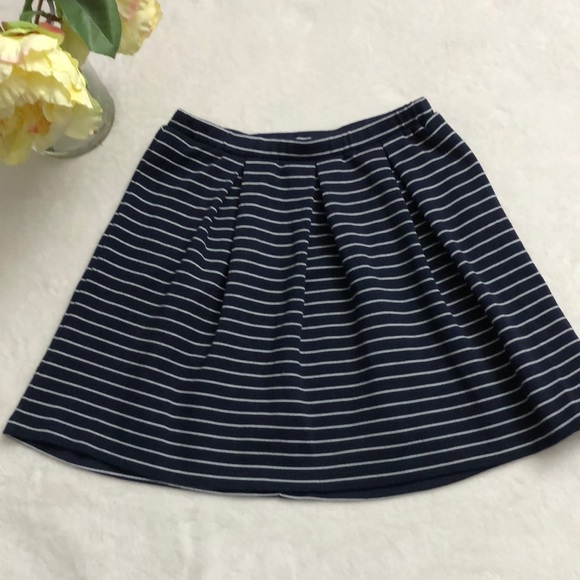 Max Studio Dresses & Skirts - Max Studio navy blue skirt with white stripes